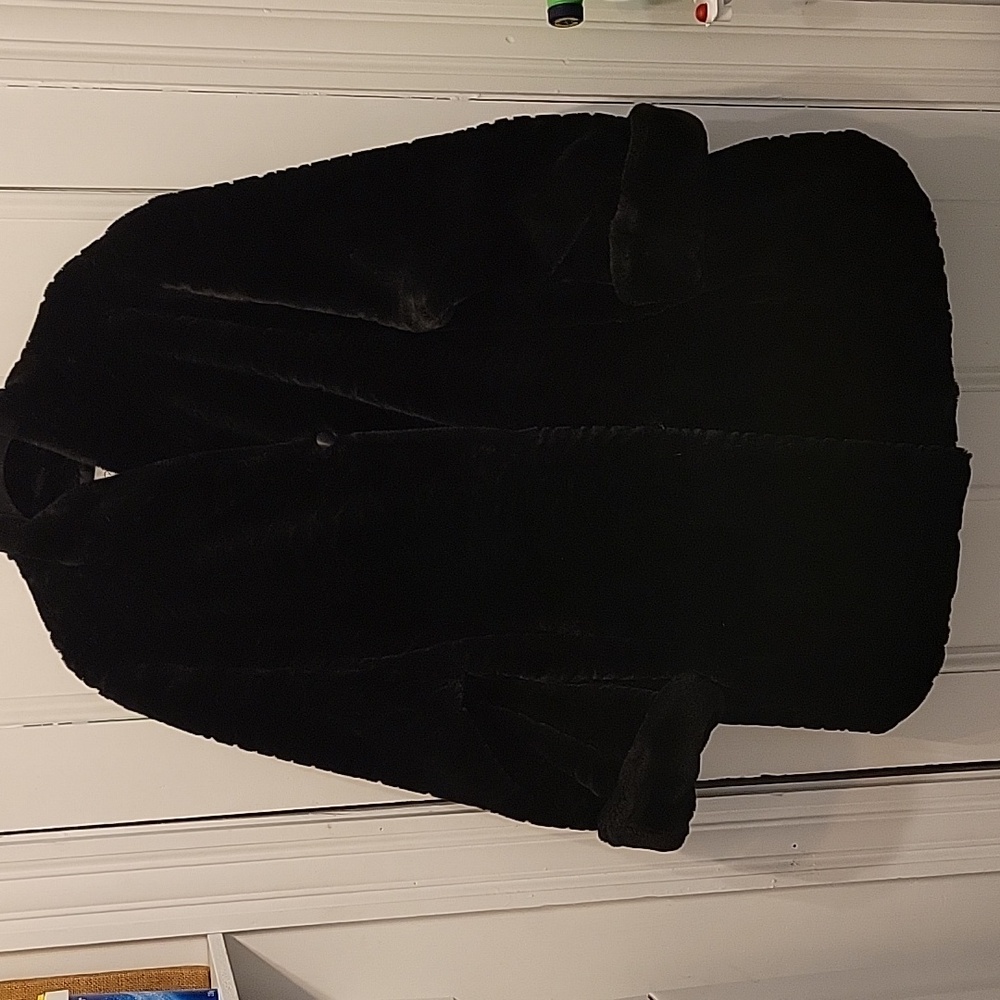 Black Faux Fur Coat - Women's Plush Jacket